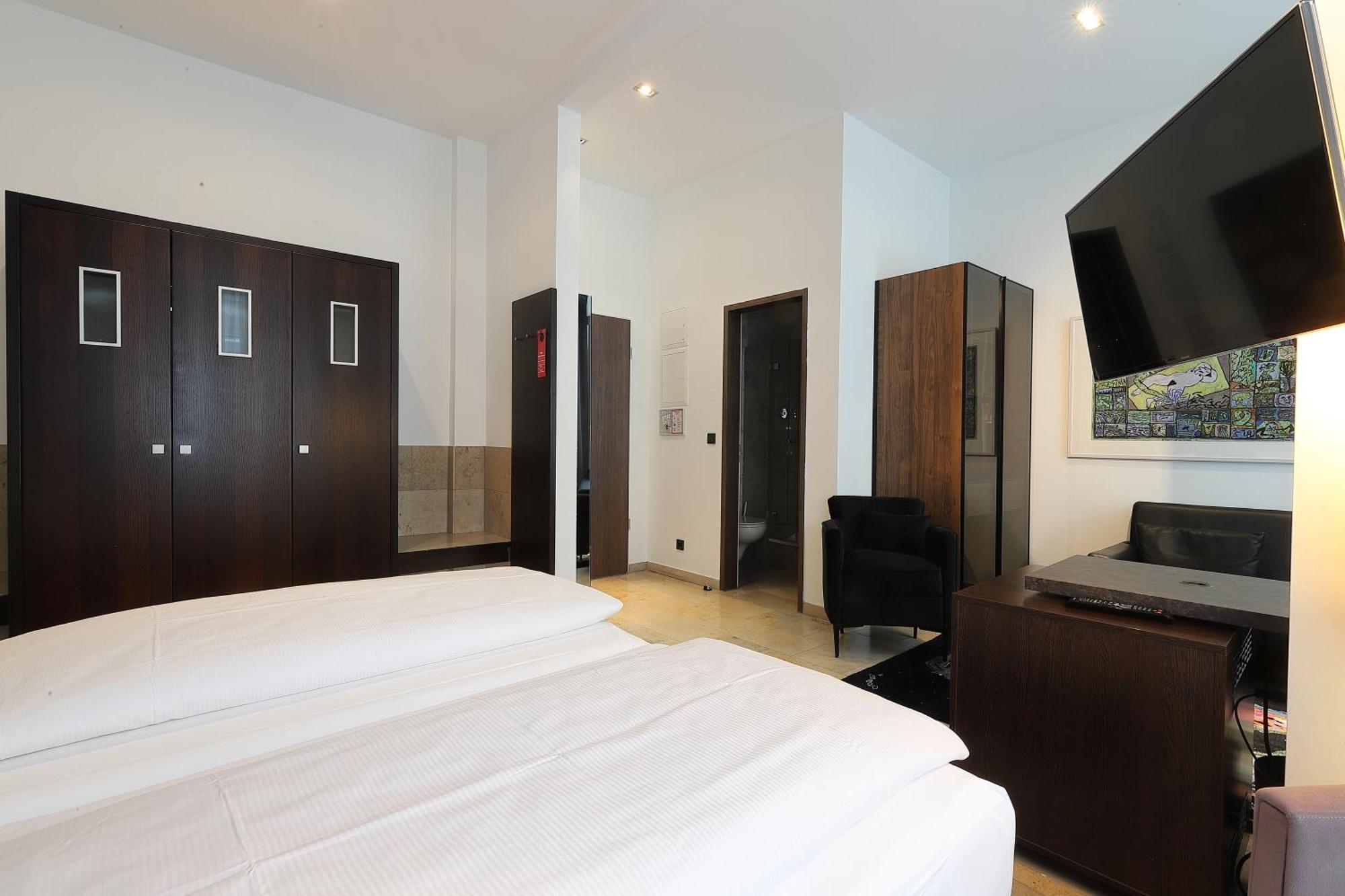 Devin Art Hotel Dusseldorf Exterior photo