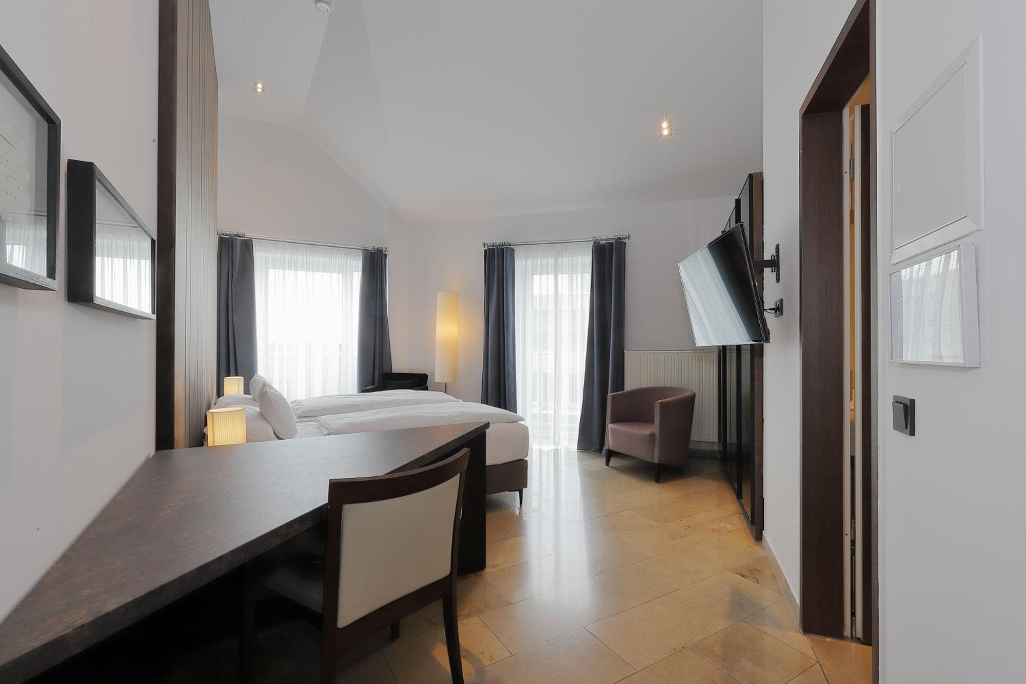 Devin Art Hotel Dusseldorf Exterior photo