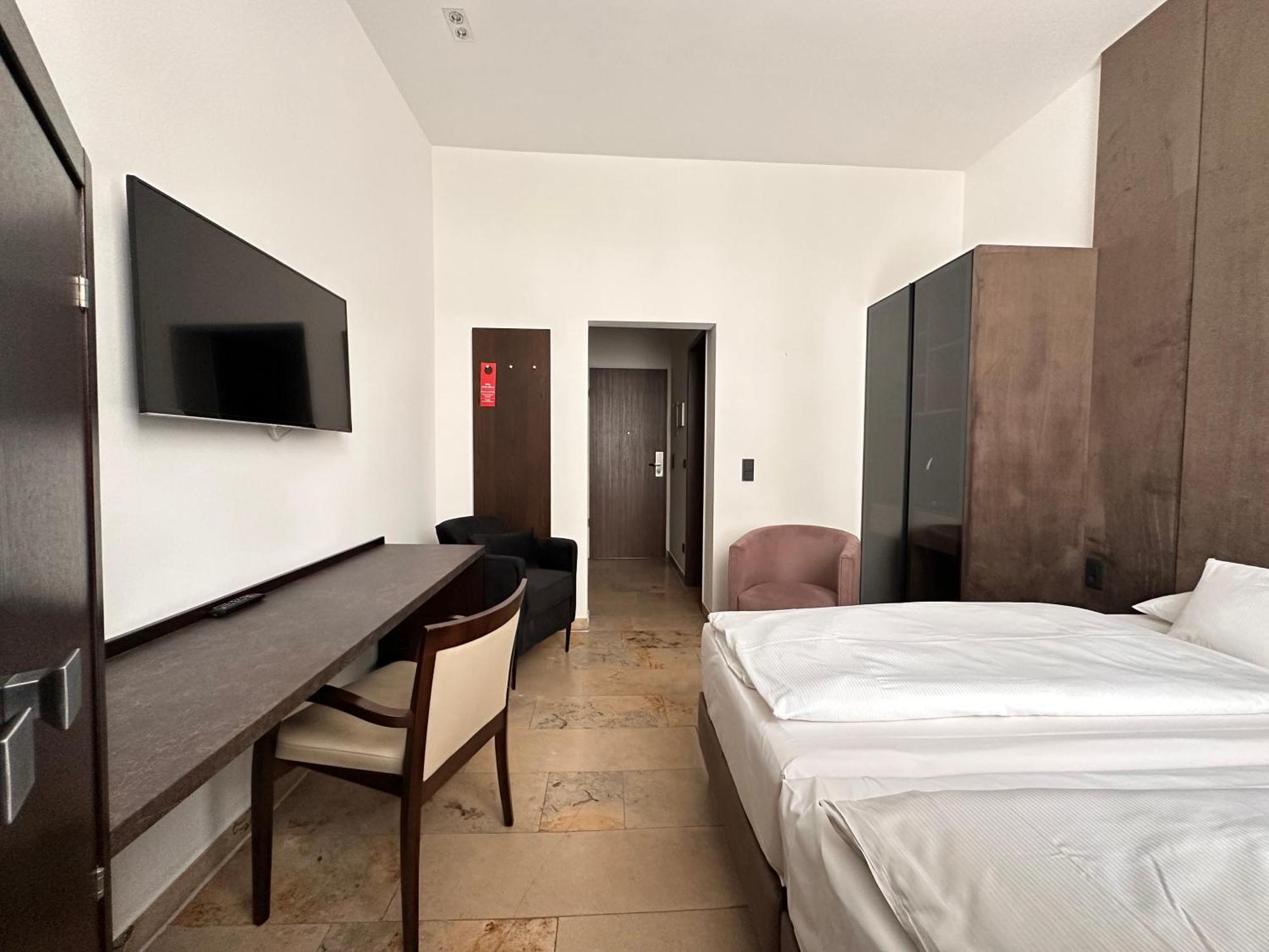 Devin Art Hotel Dusseldorf Exterior photo